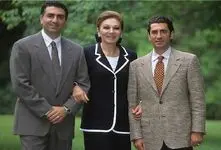 سفر به ایام قدیم؛ فرح و علیرضا پهلوی غمزده از تبعید سال 1360