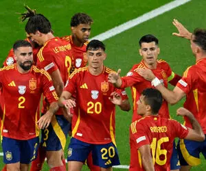 (عکس) پیام احساسی هافبک بارسلونا برای کارواخال پس از مصدومیت وحشتناک