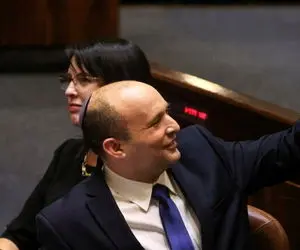 بنت: همکاری نزدیکی با متحدان علیه ایران خواهیم داشت