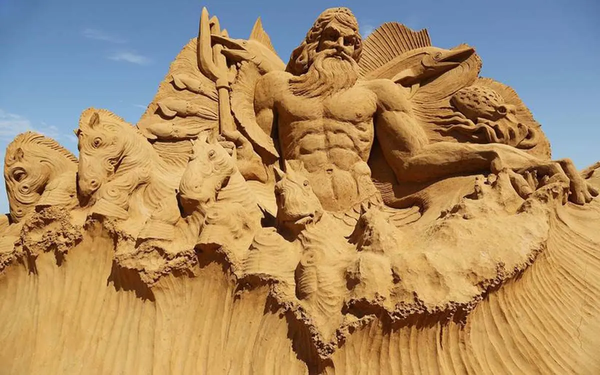 poseidon.jpg.824x0_q71_crop-scale