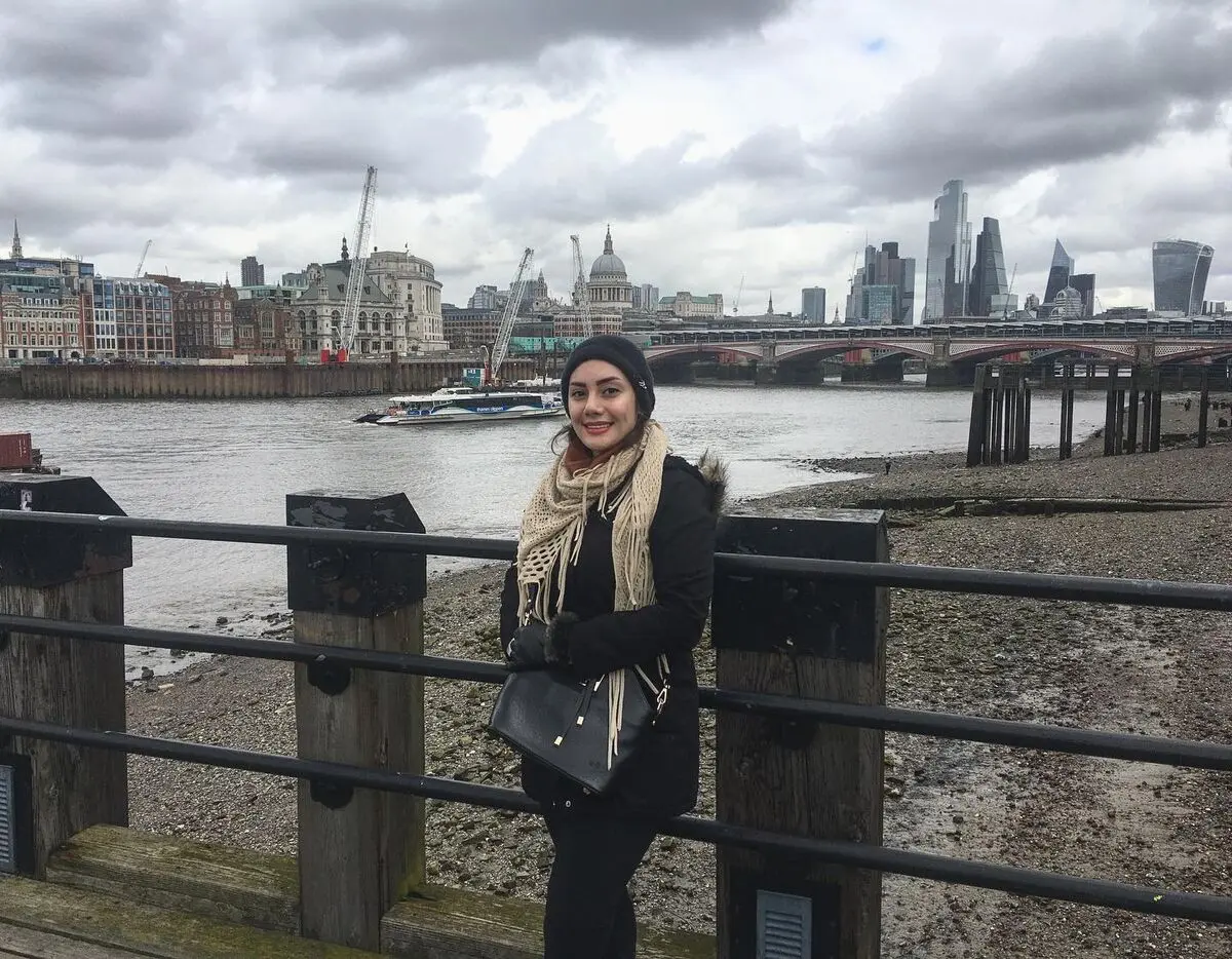 niloofarmolaie_official_1584211809_1