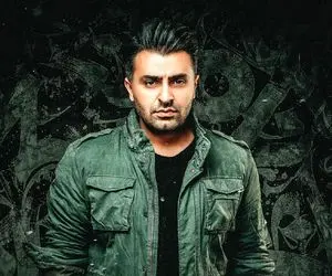 (ویدئو) طعنه جنجال ساز علیرضا طلیسچی به یک منتقد موسیقی