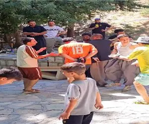 آواز اصیل؛ آقایون یجور رقص کوردی میرن توریستای دربندم وجد میان میپاچن وسط هربژی کورد