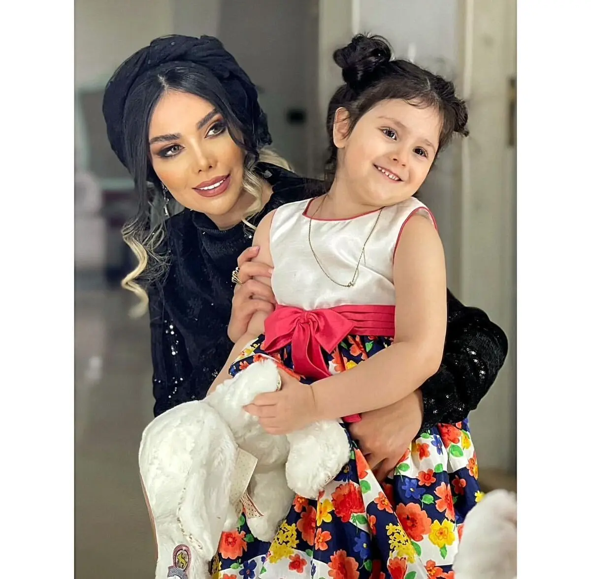 arezoo_ghafourian_1654429449_2