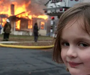 دختری که عکسش را نیم میلیون دلار فروخت