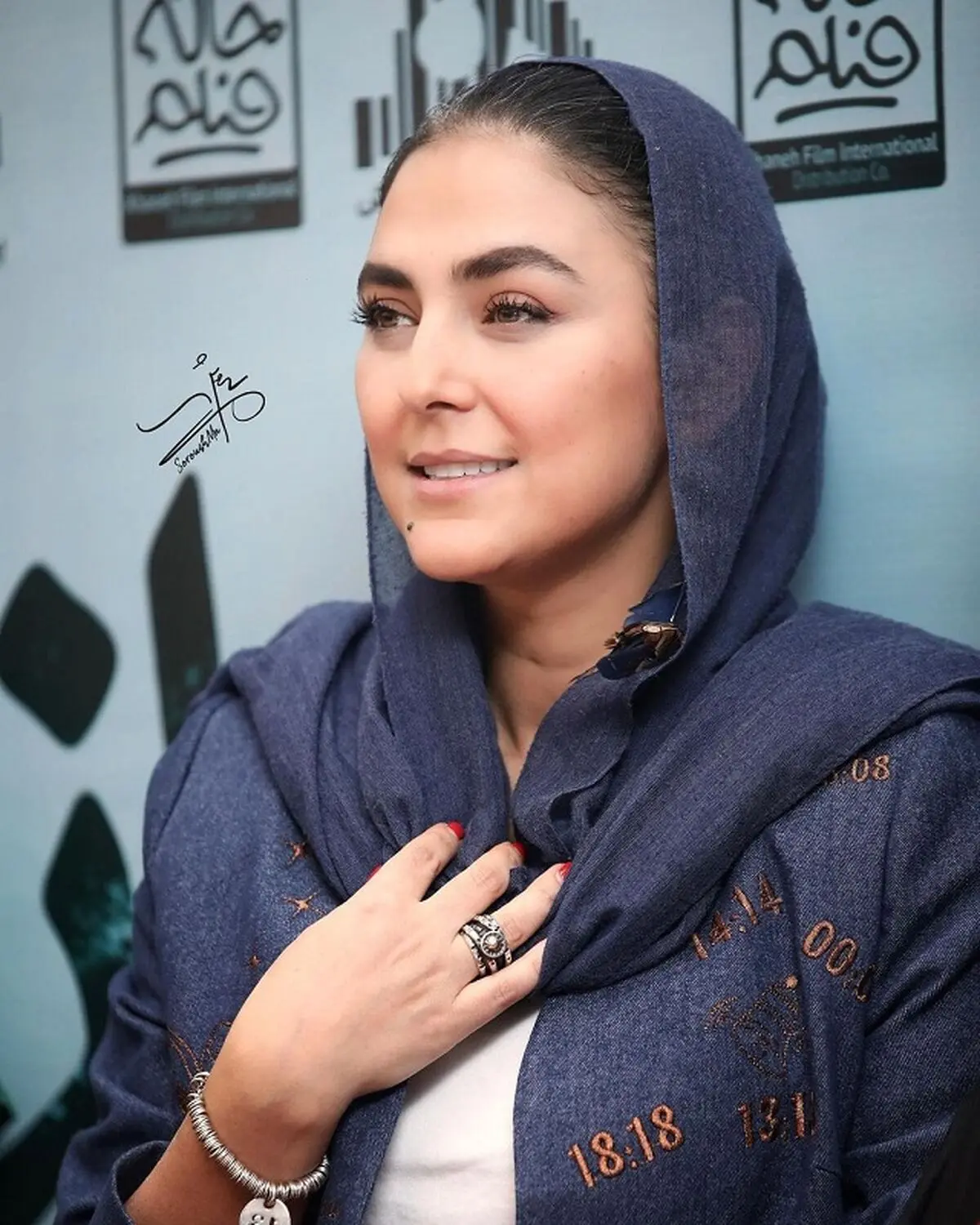 هدی زین العابدین در اکران دست انداز