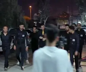 آواز احساسی؛ سلطان لرستان محسن لرستانی با کلی بادیگارد و اسکورت آهنگ بچه ننه رو خوند