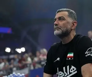 شعار حیا کن رها کن برای بهروز عطایی بعد باخت به ژاپن