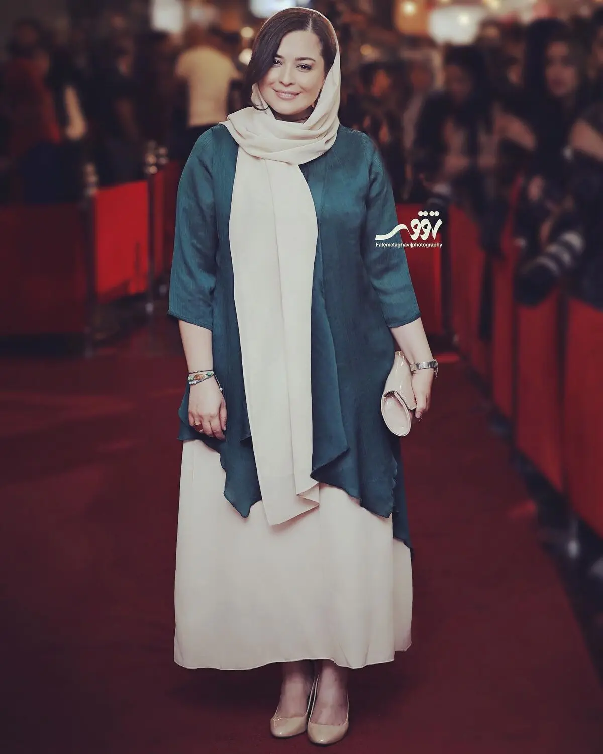 مهراوه شریفی نیا کژوال پوش