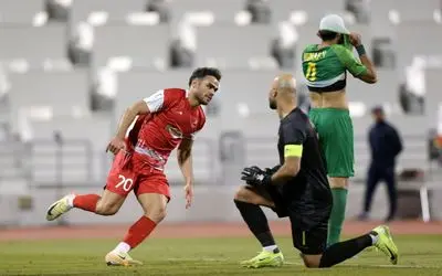 اوستون اورونوف در پرسپولیس ماندنی شد؛ به یک شرط!