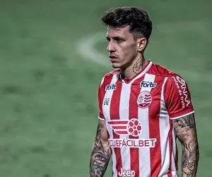 صحبت های عجیب ژان کالوس در مورد پیشنهاد مالی استقلال!