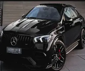 دنیای خودروسازی؛ مرسدس AMG GLE 63 S کوپه ۲۰۲۶ / SUV لوکس مشکی با بدنه کربن