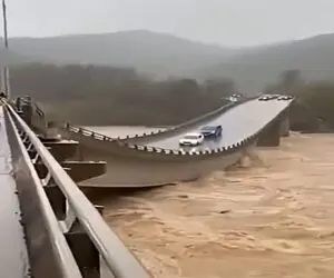 معماری طبیعت؛ پل قولنج شکوند