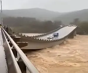 معماری طبیعت؛ پل قولنج شکوند