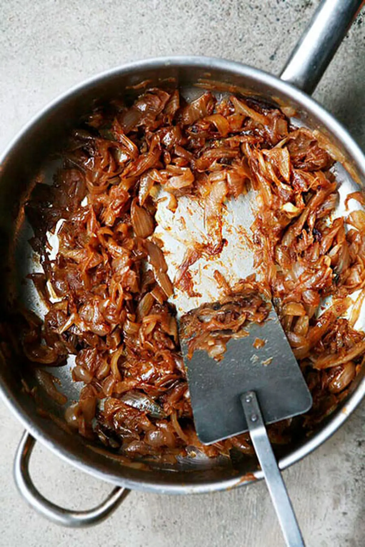 Steak-with-caramelized-onions-3