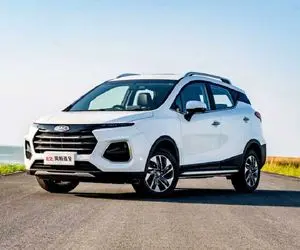 غول جدید کرمان موتور به خیابان های ایران می آید؛ جک S3 چند؟