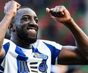 بمب نقل و انتقالات این بار نه برای استقلال برای رقیبش ترکید!