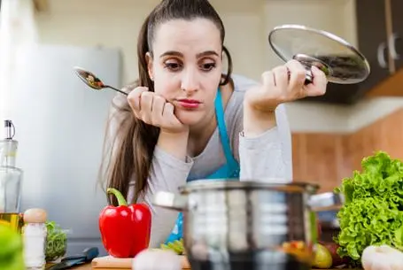 ترفندهای خانه داری؛ اگه غذا شور شد چکار کنیم؟