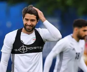 چرا کریم انصاری فرد گزینه نقل و انتقالاتی پرسپولیس نیست؟