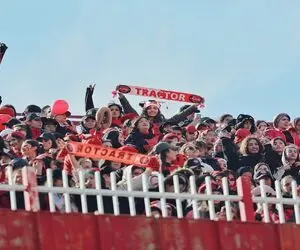 برگزاری جشن قهرمانی تراکتور به سبک رئال مادرید!