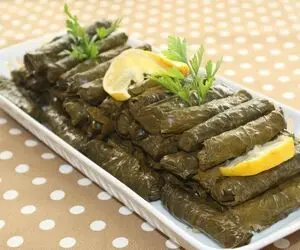 آشپزی حرفه ای؛ دستور عالی واسه دلمه برگ مو میشه خوشمزه ترین دلمه ای که تا حالا خوردی