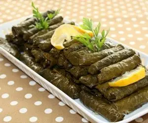 آشپزی حرفه ای؛ دستور عالی واسه دلمه برگ مو میشه خوشمزه ترین دلمه ای که تا حالا خوردی