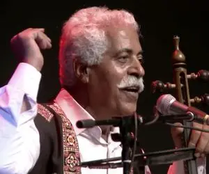 آواز احساسی؛ فرج علیپور آهنگ ملک دوس و سیت بیارم رو انقدر لطیف خوند روحت پرواز میکنه