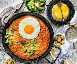 طرز تهیه "میرزا قاسمی" با طعم رستوران های گیلان؛ خوشمزه و کم روغن