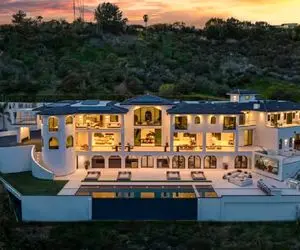 معماری خلاقانه؛ حونه تیلیاردی شو تو دل جنگل ساخته نقلی ولی اعیونی نیلیاردی می ارزه