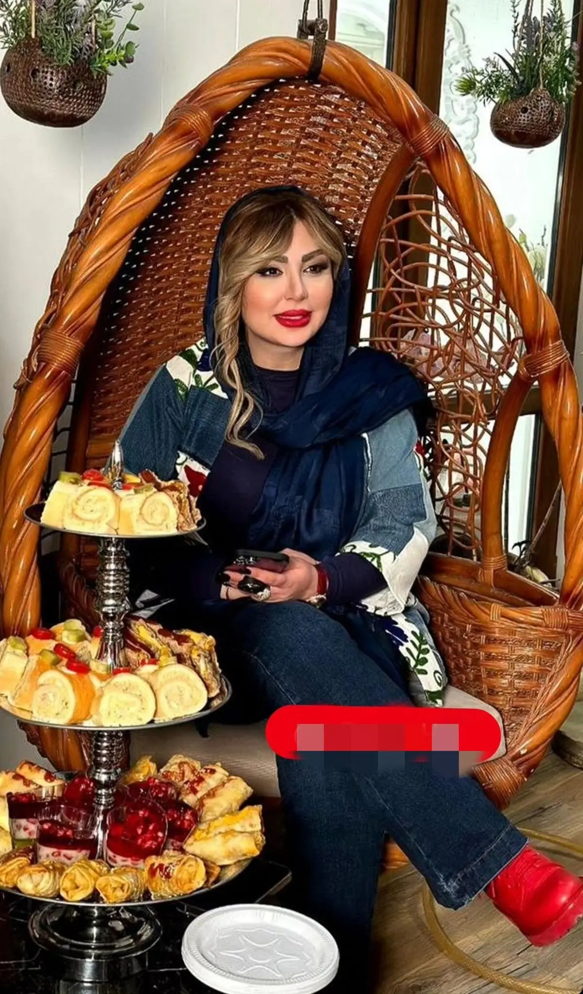 نیوشا ضیغمی