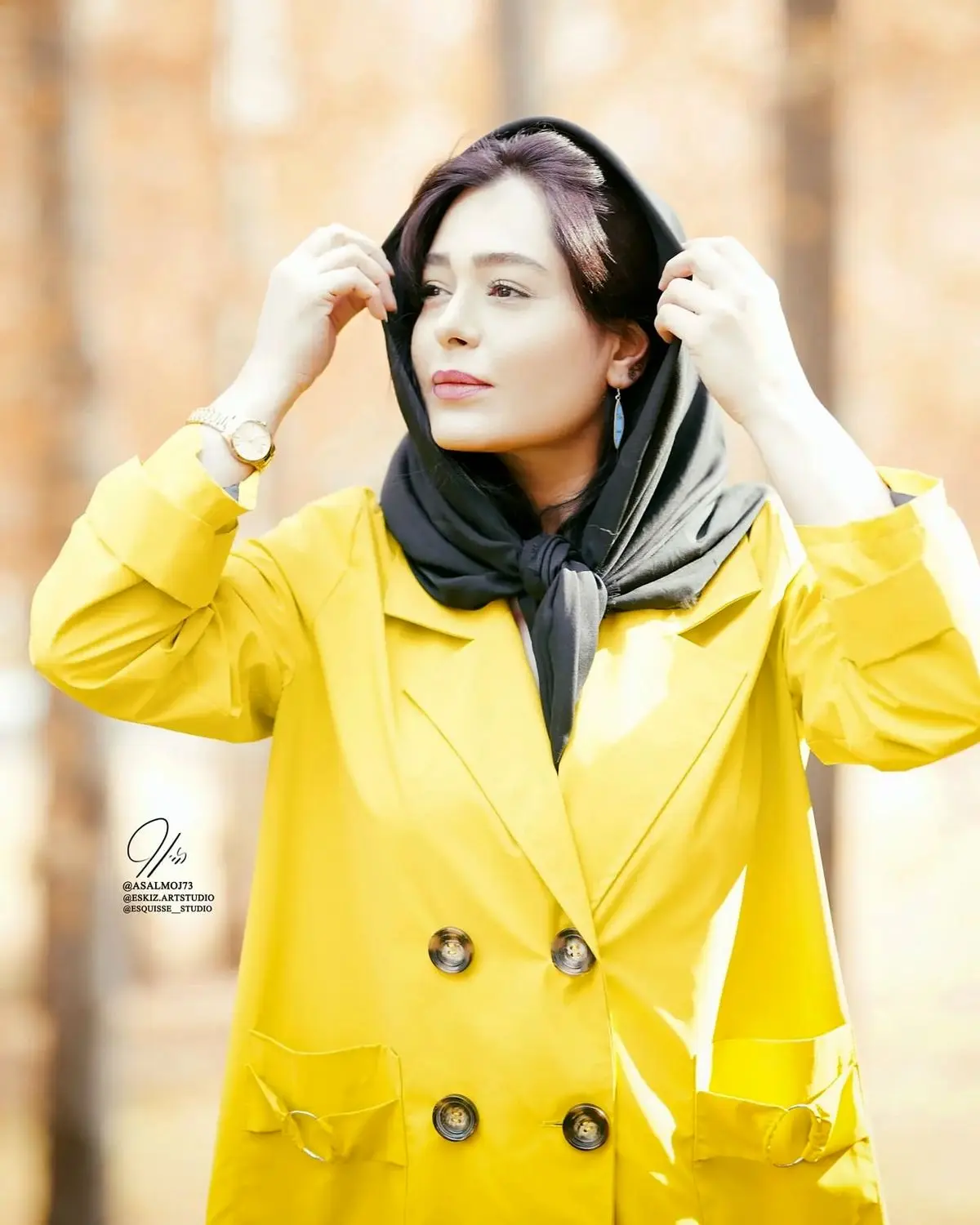 ژست سانیا سالاری تو آینه آسانسور که فالووراشو به فکر فرو برد / دوربینش ...