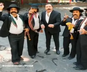 آواز شاد؛ داش مشتیای روزگار جمع شدن یه آهنگ خوندن امید به زندگیتو میبره رو ۱۰۰۰