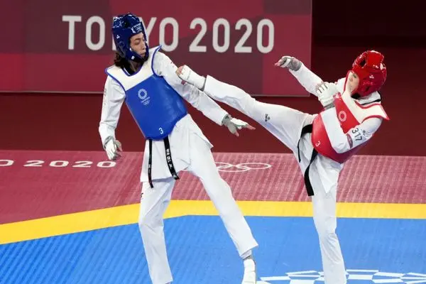 کیمیا علیزاده و ناهید کیایی