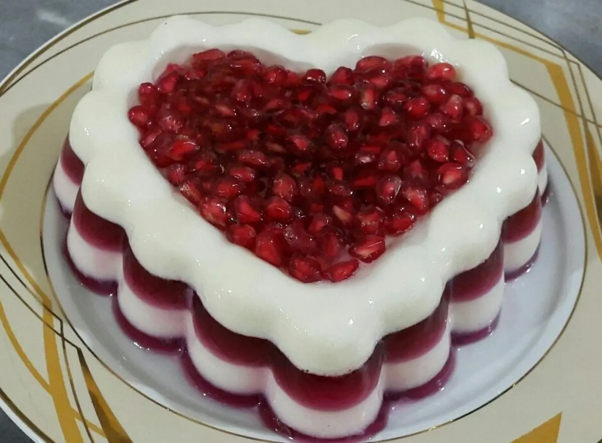 کرم ژله انار