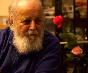 پیکر هوشنگ ابتهاج در رشت به خاک سپرده می‌شود
