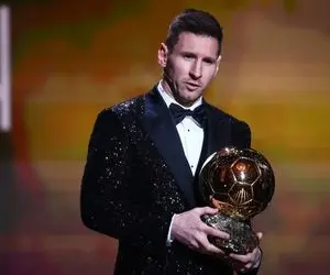 توپ طلا در دستان پادشاه!