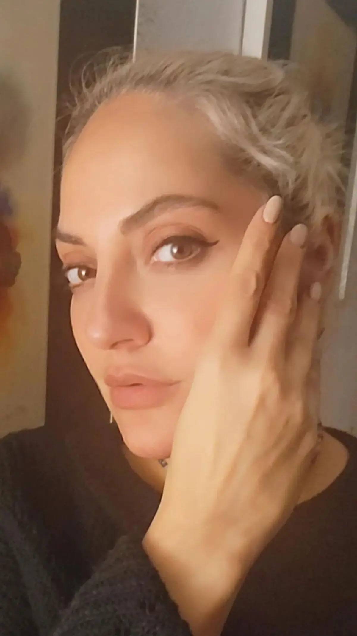 mahnaz_afshar_2760528356627383294_241999282