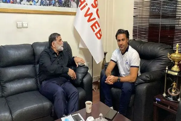 فرهاد مجیدی- مصطفی آجرلو