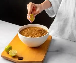 آموزش آشپزی؛ چکار کنیم تا عدسی حسابی لعاب دار بشه؟