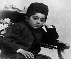 سوار ماشین زمان بشوید؛ ماجرای سوزناک احمد میرزای کوچک ولیعهد قاجار