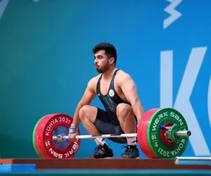 ملی‌ پوش وزنه برداری ایران 2 طلا گرفت و قهرمان شد