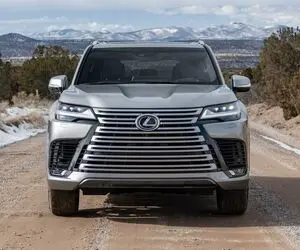 فروش لکسوس LX 600 با دلار 560 هزار تومانی مخصوص ایرانی ها!