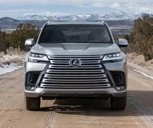 فروش لکسوس LX 600 با دلار 560 هزار تومانی مخصوص ایرانی ها!