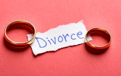 منظور از طلاق رجعی چیست؟ حبس یا جزای نقدی برای مردی که رجوع از طلاق را ثبت نکرده