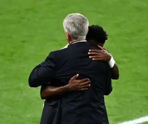 برنده توپ طلا لو رفت!