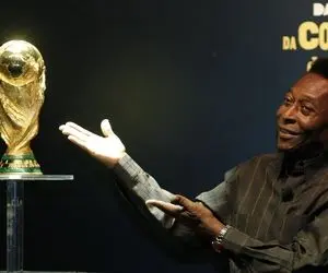 علت درگذشت پله اسطوره فوتبال چه بود؟ + بیوگرافی