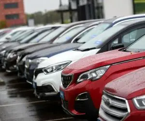 حراج خودروهای وارداتی آغاز شد