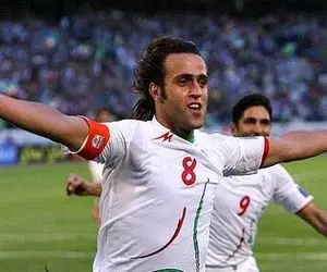 جادوگر فوتبال را به فوتبالی ها برمی‌گرداند؟