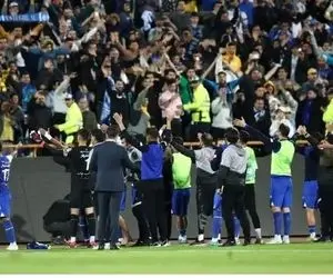 قیام بازیکنان استقلال علیه مدیریت و وزارت؛ یقه چه کسی را بگیریم؟