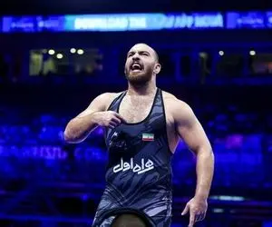 ساعت دقیق کشتی نیمه نهایی و صعود به فینال امیرحسین زارع در المپیک 2024 جمعه 19 مرداد